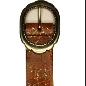 Fossil Brown Leather & Suede Belt Size Medium Flower Stiching Boho Silver Buckle